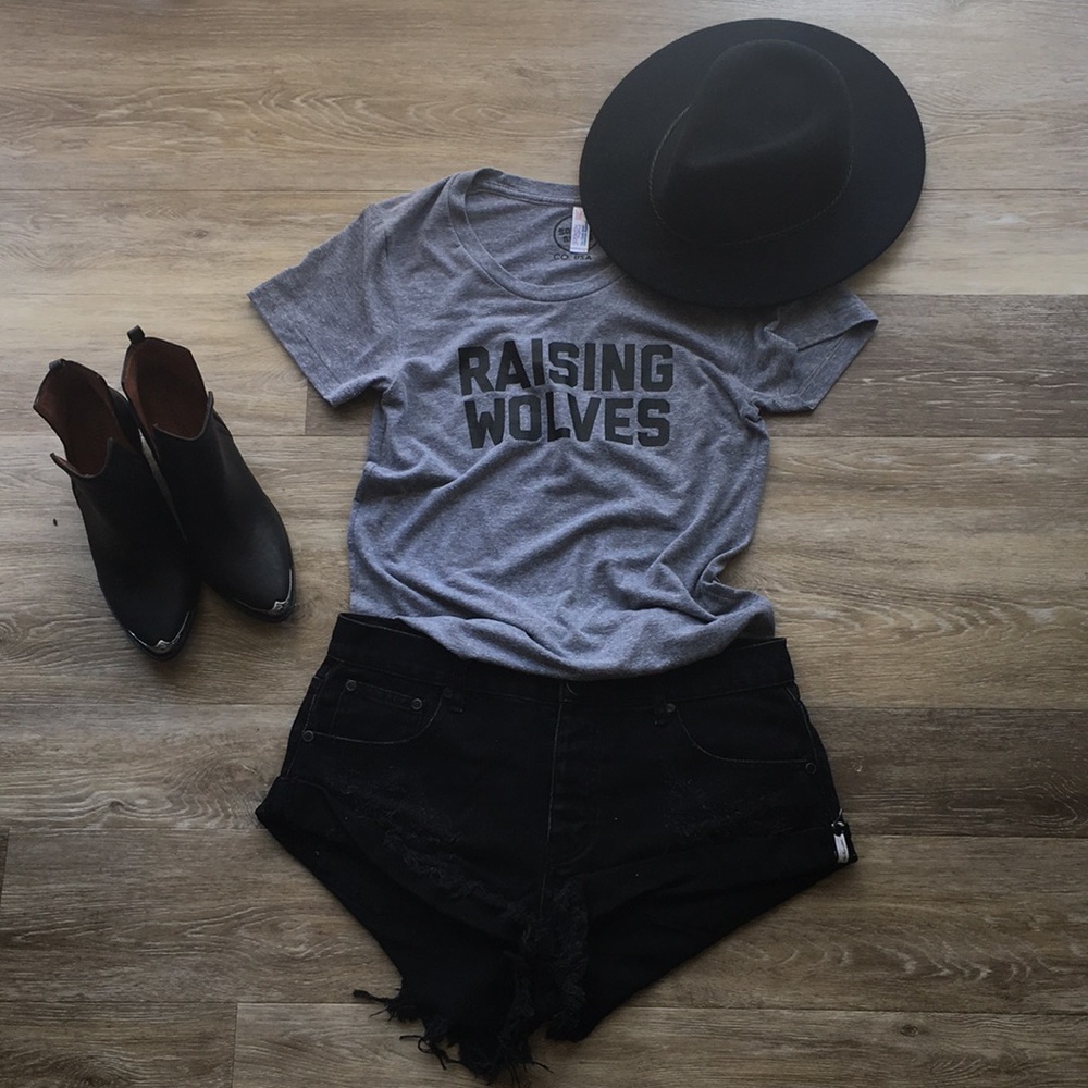 Savage seeds raising wolves tee